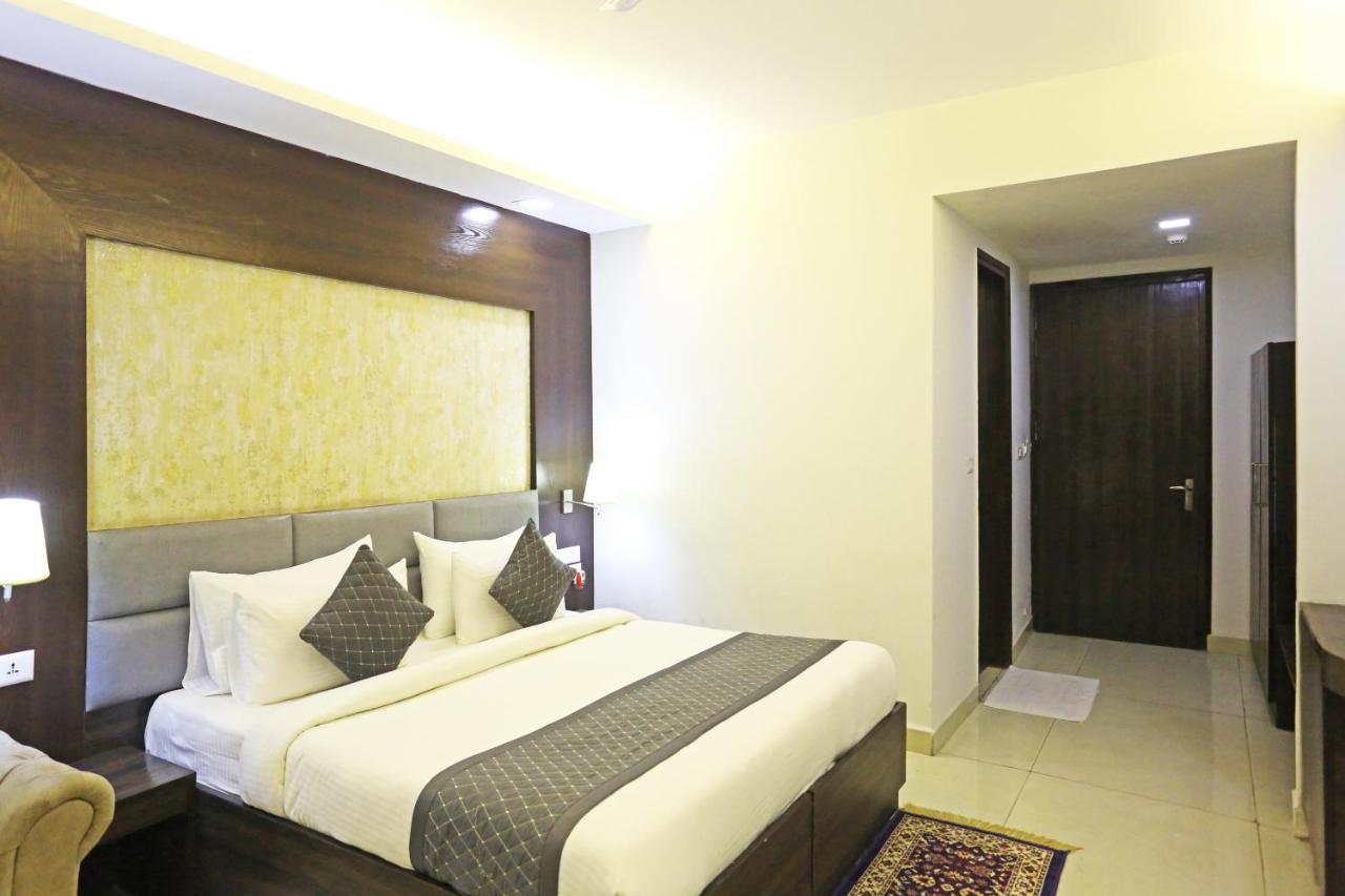 نيودلهي Hotel Park Tree Near Delhi Airport المظهر الخارجي الصورة