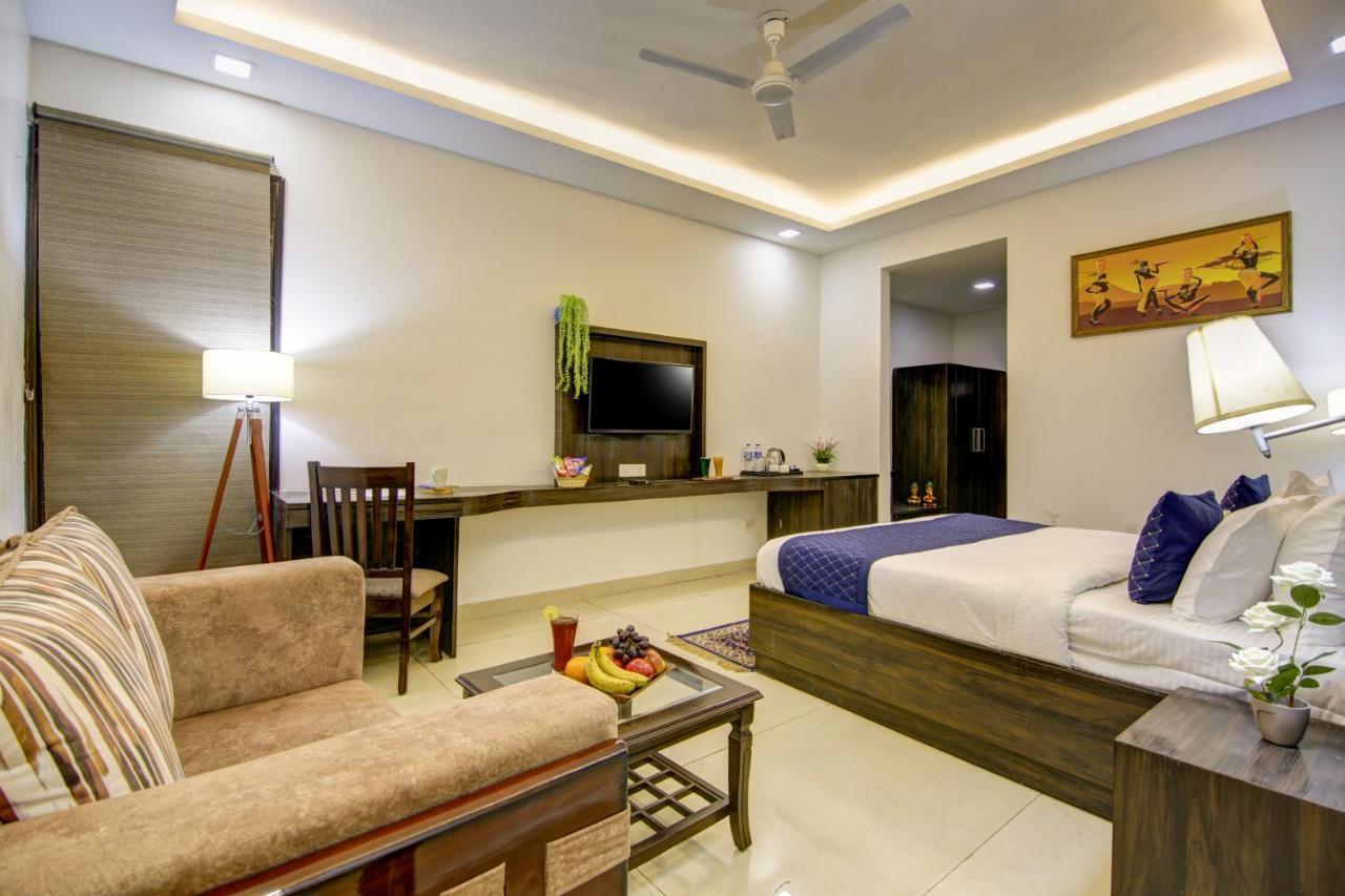 نيودلهي Hotel Park Tree Near Delhi Airport المظهر الخارجي الصورة