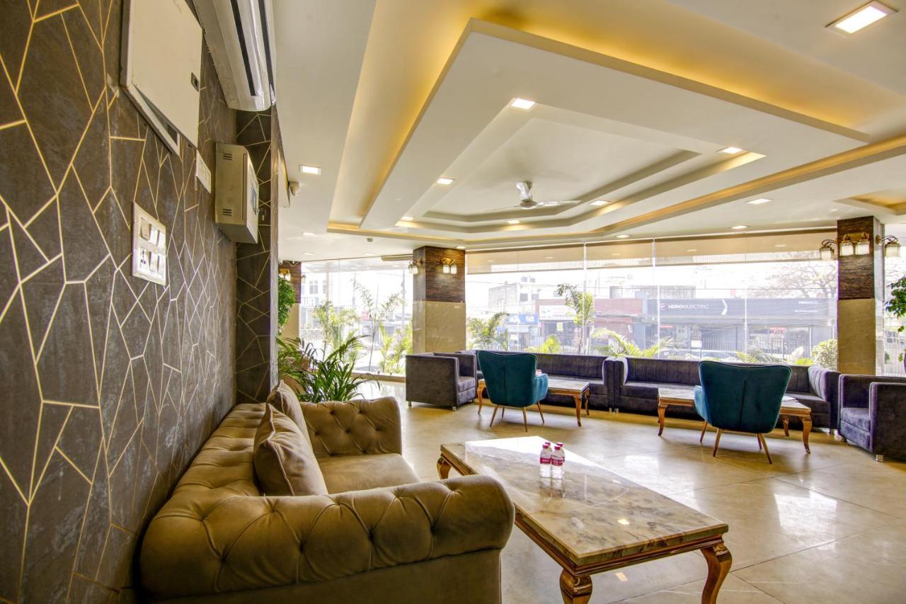 نيودلهي Hotel Park Tree Near Delhi Airport المظهر الخارجي الصورة