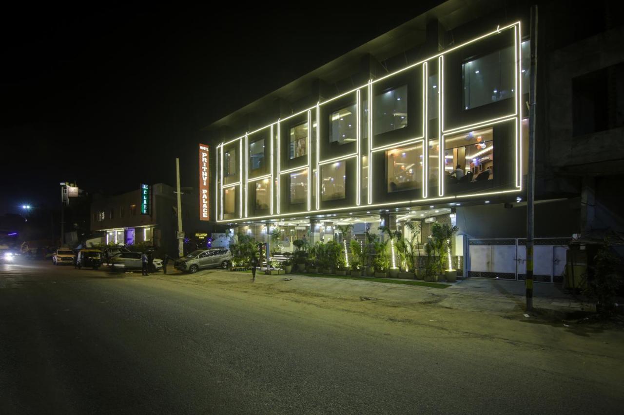 نيودلهي Hotel Park Tree Near Delhi Airport المظهر الخارجي الصورة