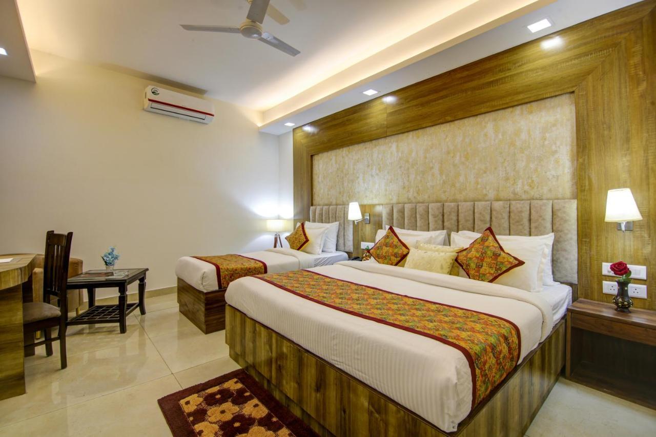 نيودلهي Hotel Park Tree Near Delhi Airport المظهر الخارجي الصورة