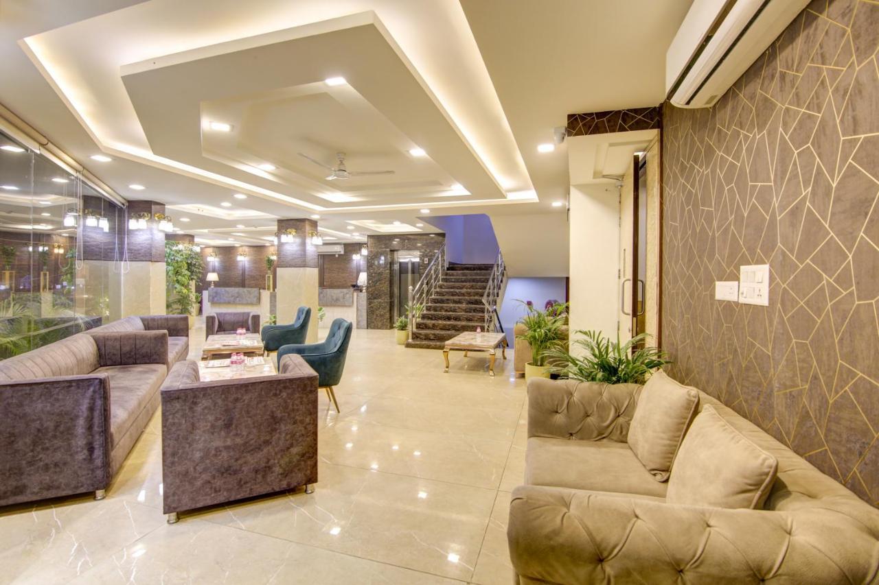 نيودلهي Hotel Park Tree Near Delhi Airport المظهر الخارجي الصورة