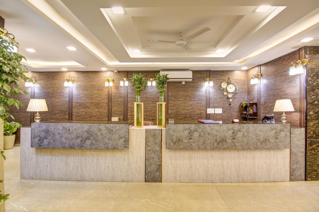 نيودلهي Hotel Park Tree Near Delhi Airport المظهر الخارجي الصورة