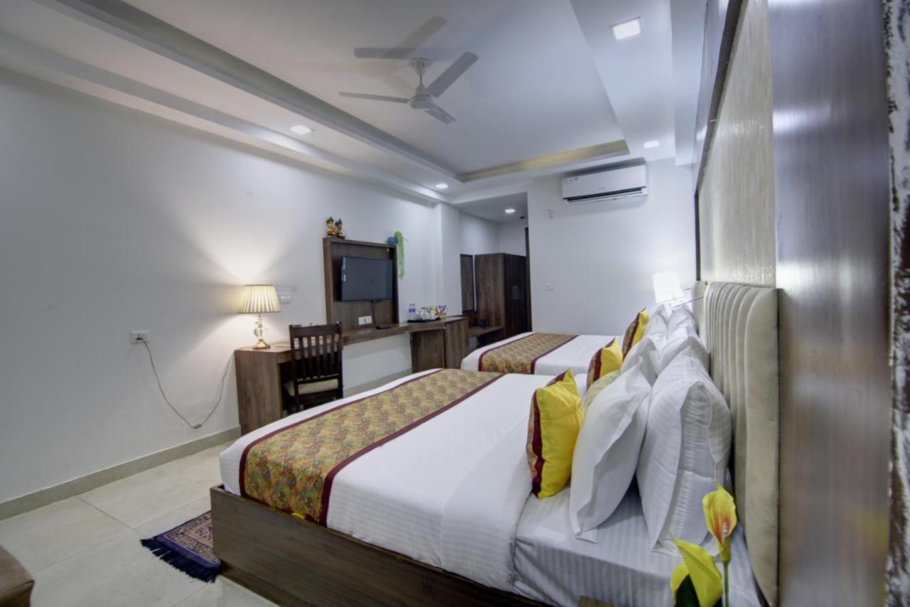 نيودلهي Hotel Park Tree Near Delhi Airport المظهر الخارجي الصورة
