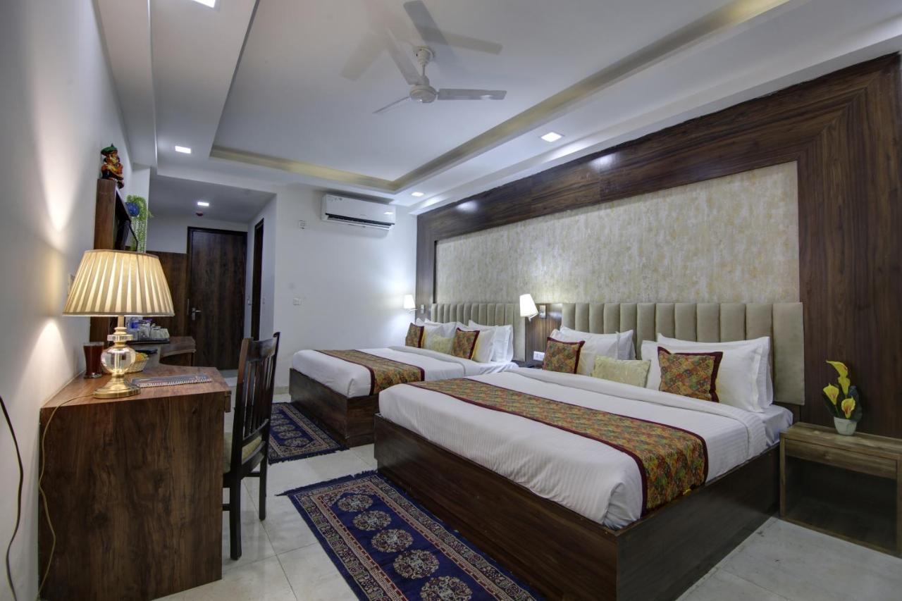 نيودلهي Hotel Park Tree Near Delhi Airport المظهر الخارجي الصورة